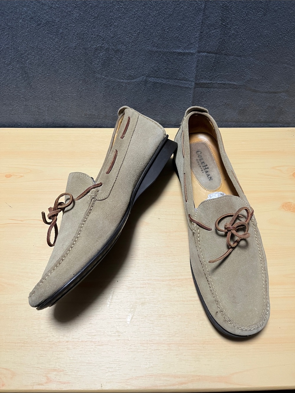 Cole Haan Country Suede Women Size 10 B Moc Toe Driving Shoes Beige Old Money